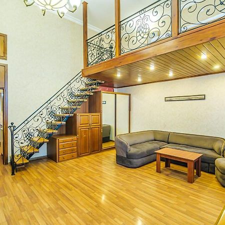 Nizami Street 2 Room Luxe House 巴库 外观 照片