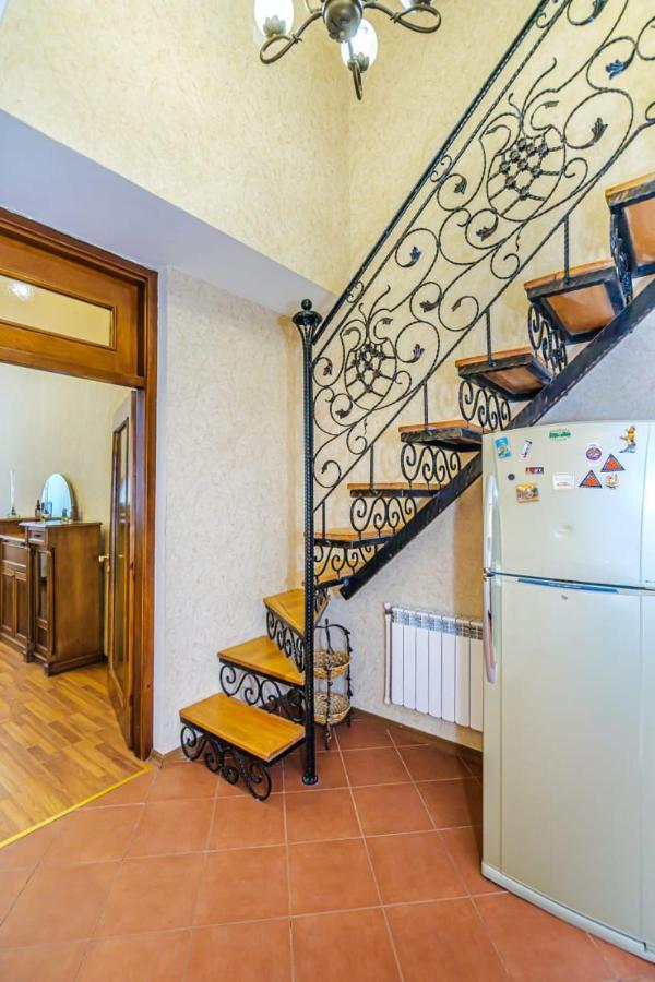 Nizami Street 2 Room Luxe House 巴库 外观 照片