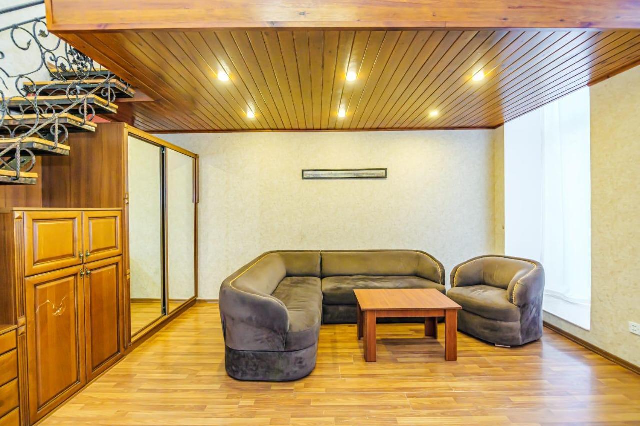 Nizami Street 2 Room Luxe House 巴库 外观 照片