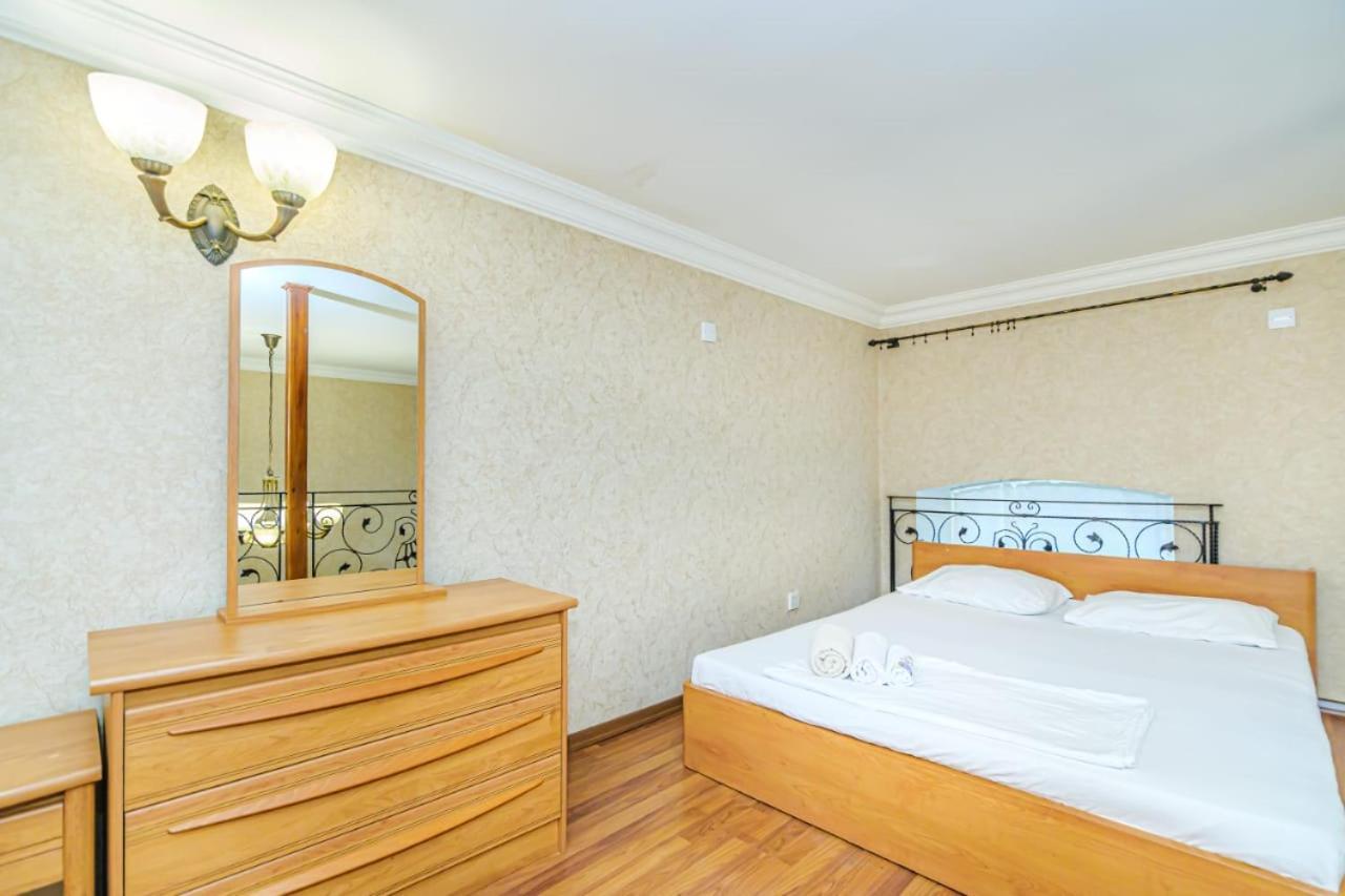 Nizami Street 2 Room Luxe House 巴库 外观 照片
